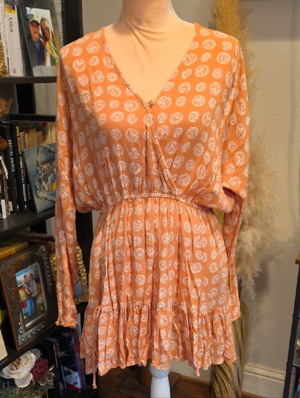 Amuse Society Long Sleeve Orange Printed V-Neck Mini Dress Size Medium